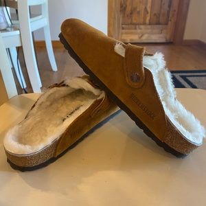Women’s Boston Shearling Shoes Worn once Size 38 in Birkenstock sizing